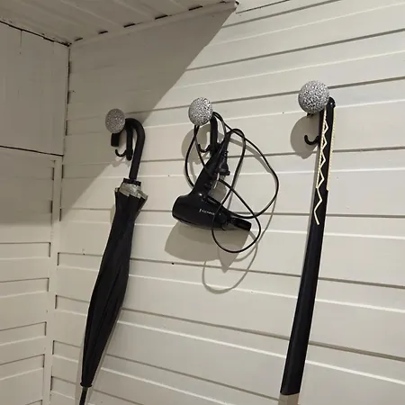 Stylish Art Free Parking Apartman