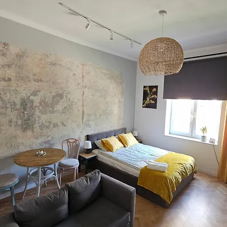 Stylish Art Free Parking Kraków